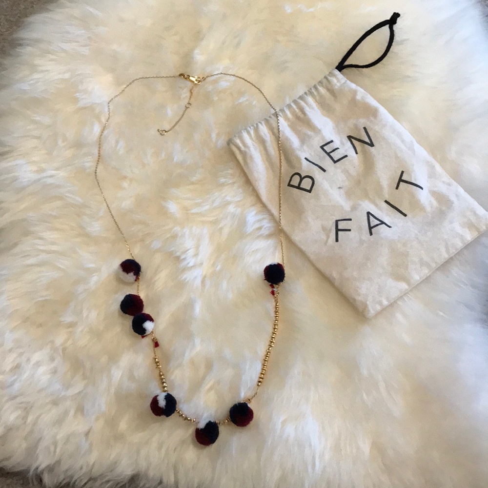 Fun Pom Pom Long necklace